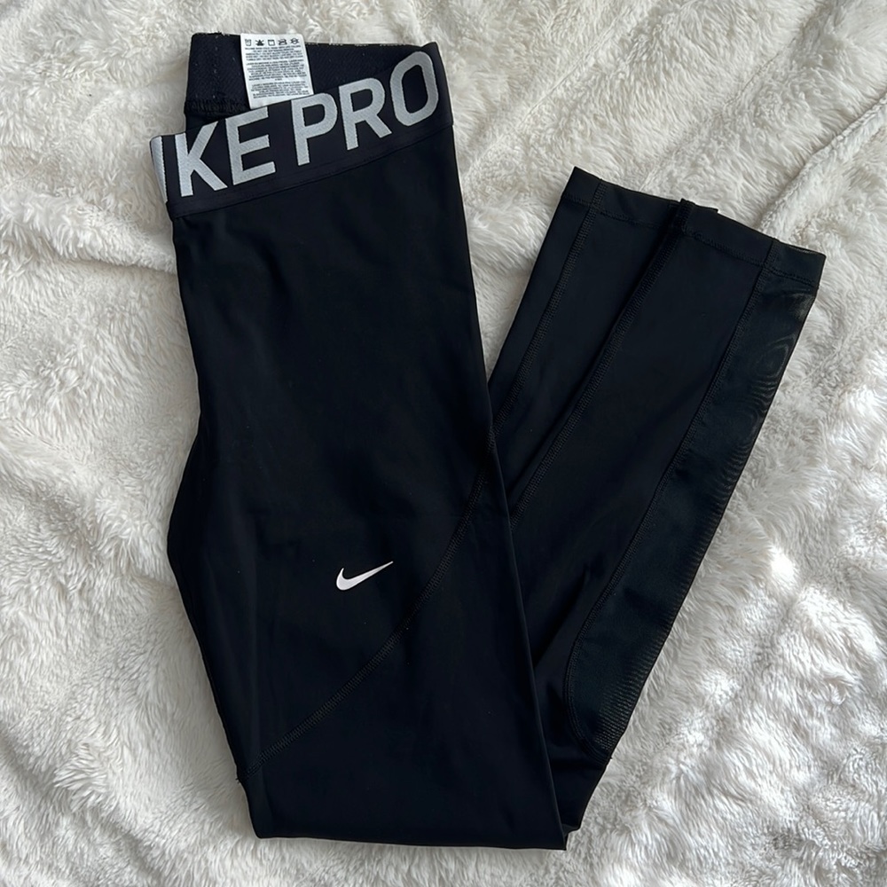 Nike leggings